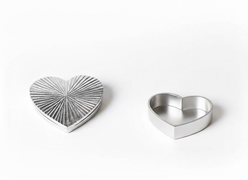 LOVE SILVER DEKORATİF KUTU KÜÇÜK BOY