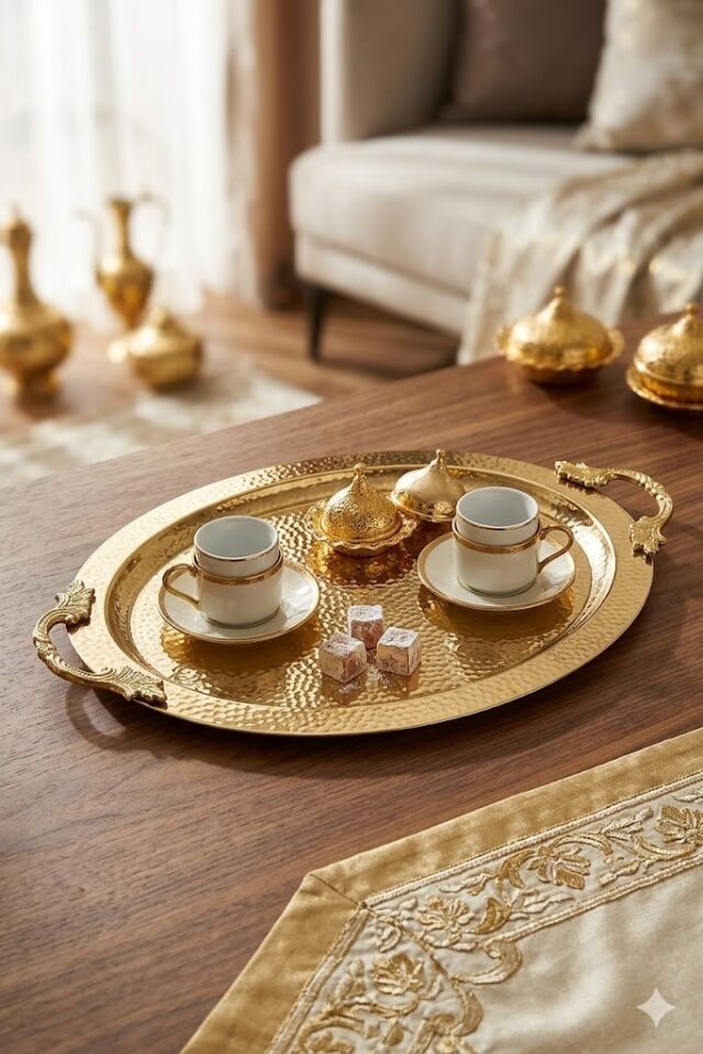 DAMLA OVAL 6 KİŞİLİK TEPSİ ALTIN